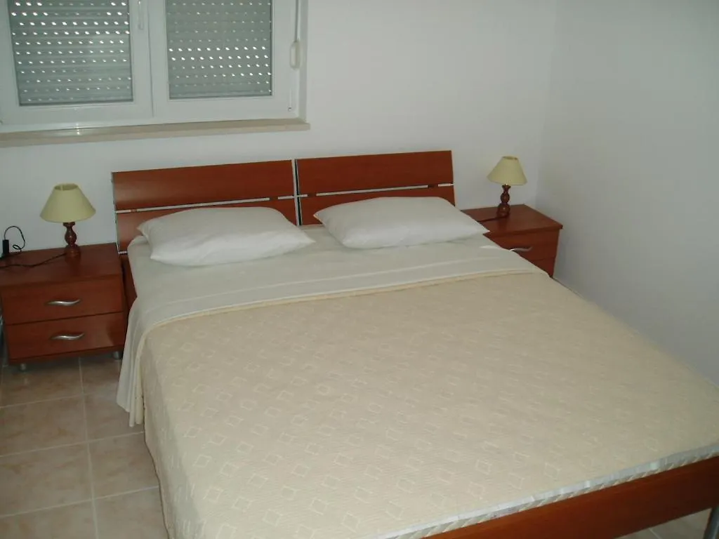 Apartments Mavarcica